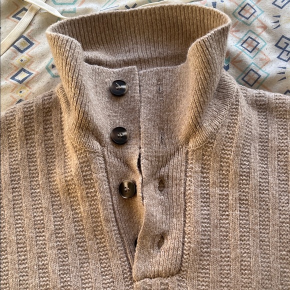 Zara Men's Tan Ribbed Sweater - Picture 3 of 8